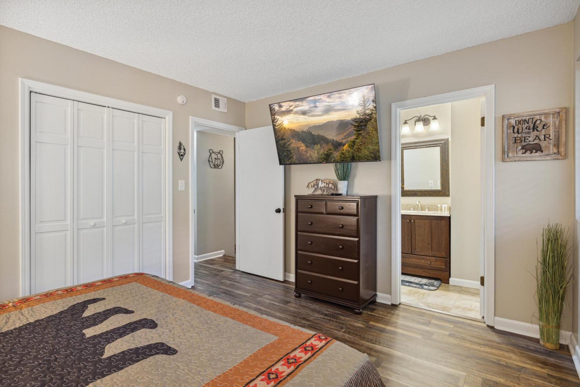 Obear Mountain Is A Newly Updated Condo In Chalet Village Of Gatlinburg! Luaran gambar