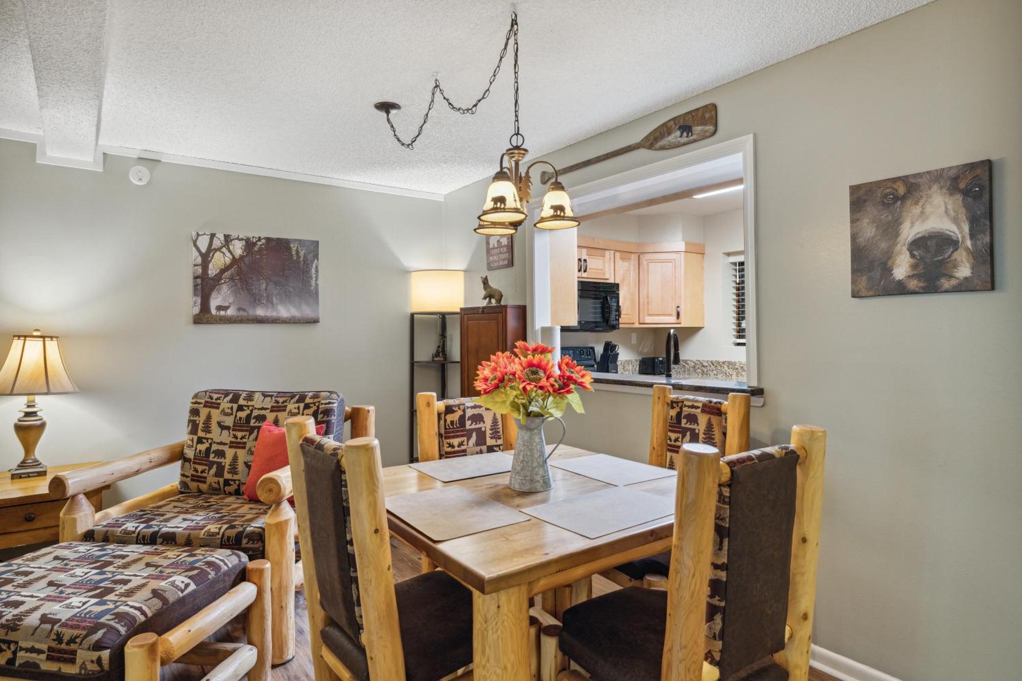 Obear Mountain Is A Newly Updated Condo In Chalet Village Of Gatlinburg! Luaran gambar