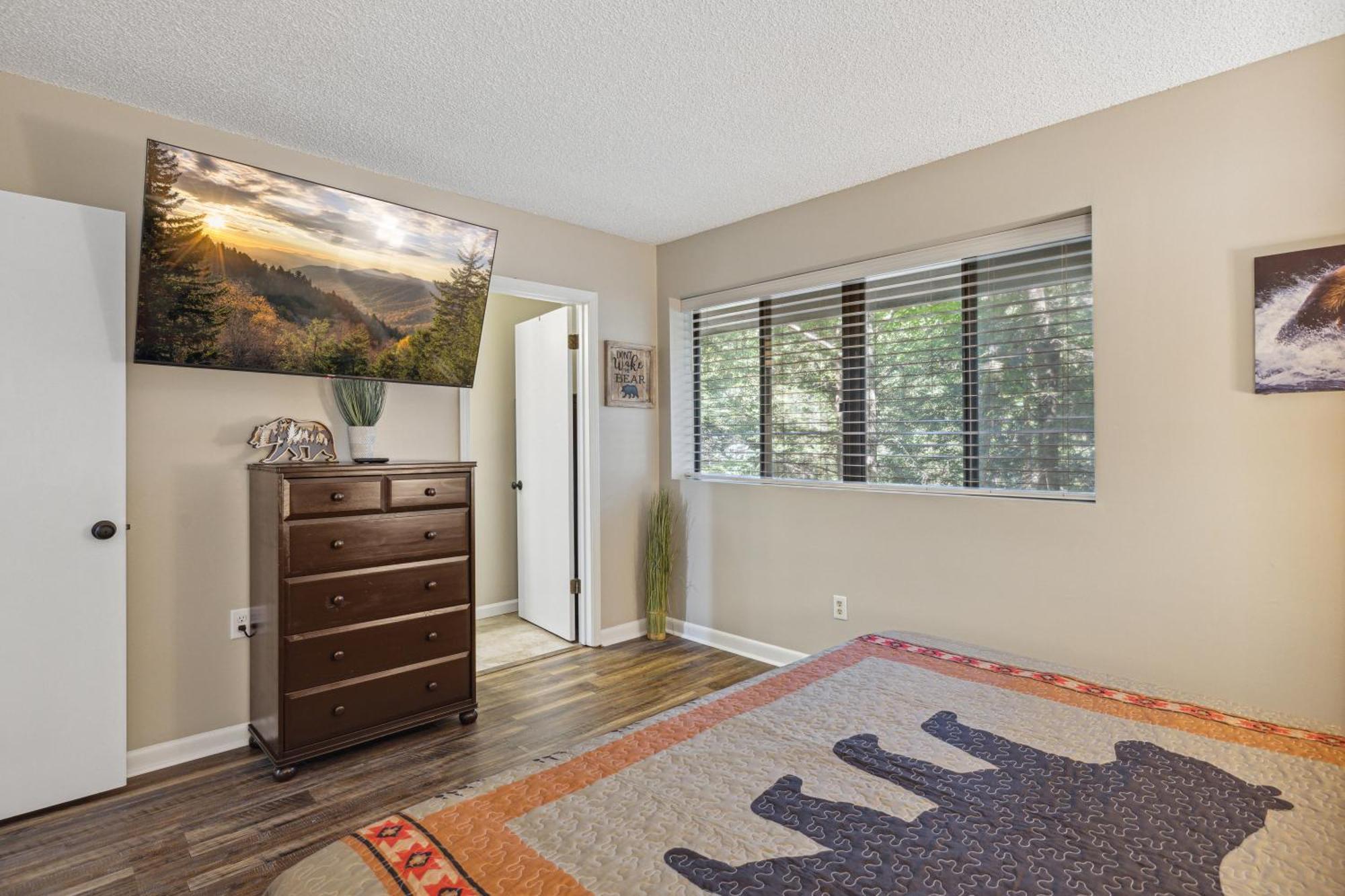 Obear Mountain Is A Newly Updated Condo In Chalet Village Of Gatlinburg! Luaran gambar